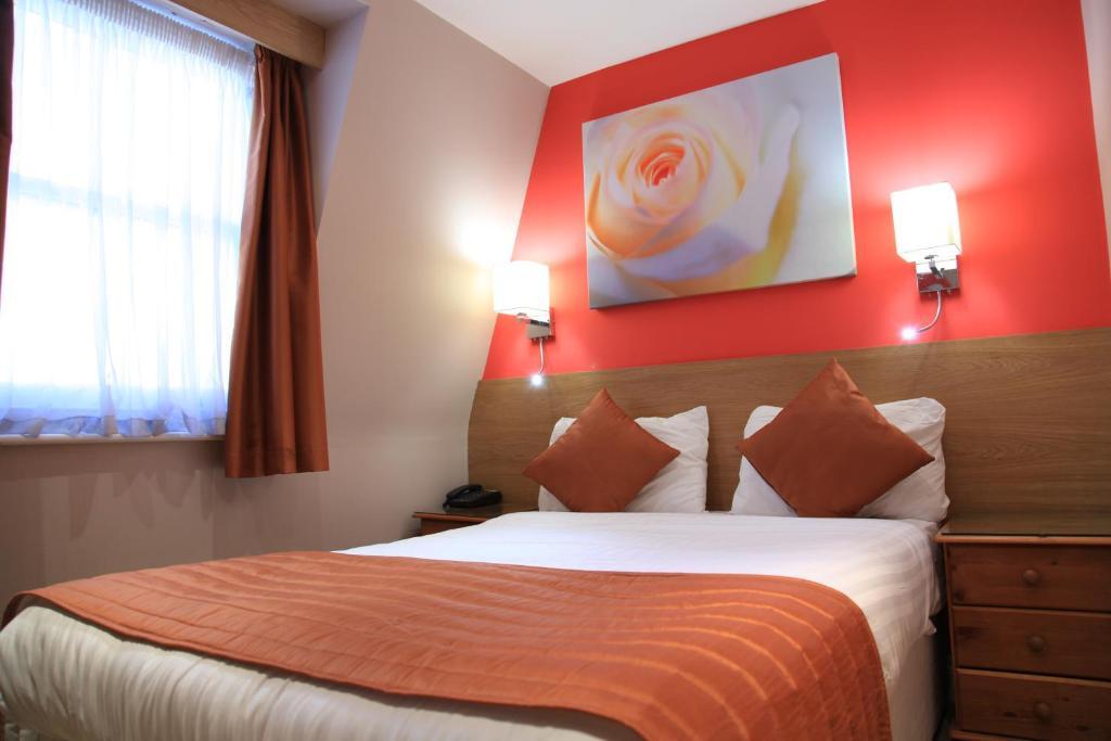 Sheriff Hotel Londres Quarto foto